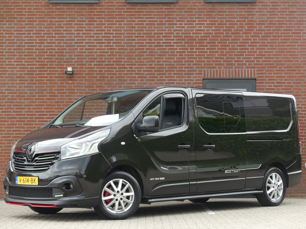 Renault Trafic - 1.6 dCi T29 L2 Formula Edition Dubbel Cabine dubbele schuifdeuren - AutoWereld.nl