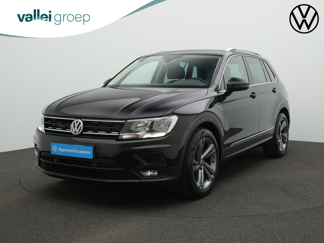 Volkswagen Tiguan - 1.5 TSI 150 pk DSG ACT Comfortline Business | Trekhaak | Adaptive Cruise | Navigatie | Par - AutoWereld.nl