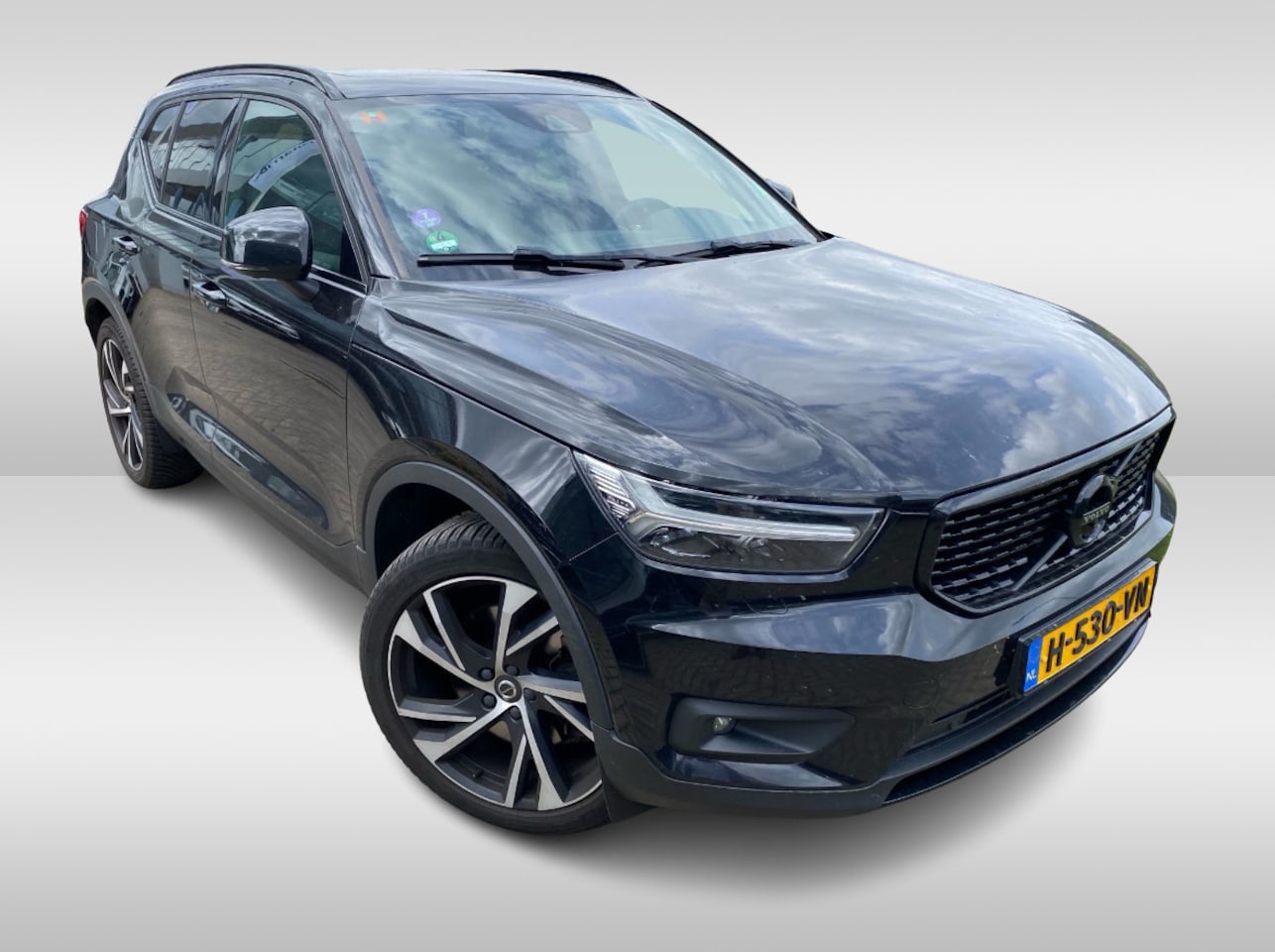 Volvo XC40 - 1.5 T5 Twin Engine Inscription R-Design / Full option! / Trekhaak / Panoramadak / 360Camer - AutoWereld.nl
