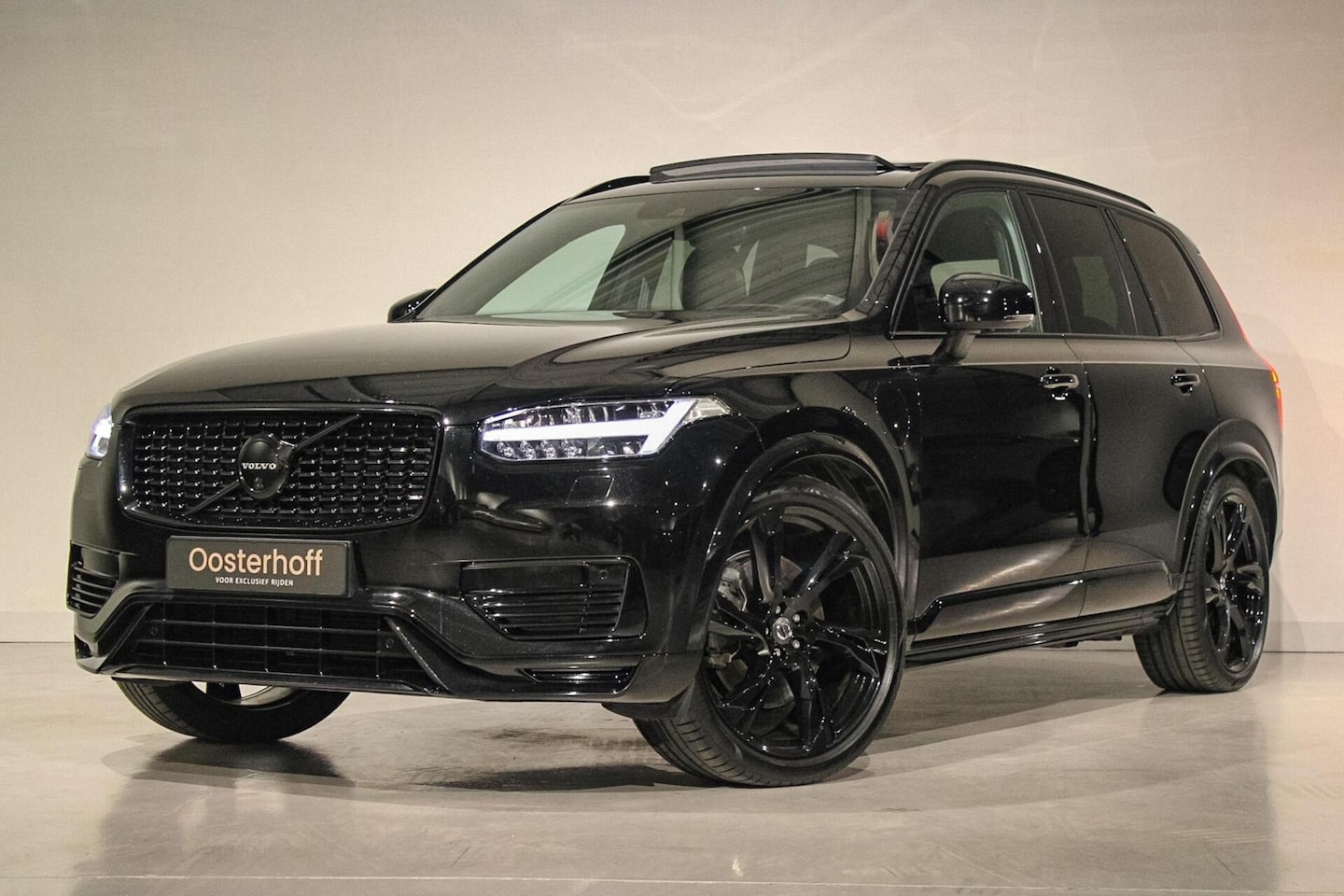 Volvo XC90 - 2.0 T8 Recharge AWD R-Design LUCHT | HUD | PANO - AutoWereld.nl