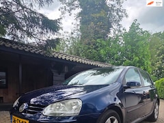 Volkswagen Golf - 1.6 FSI Sportline Business