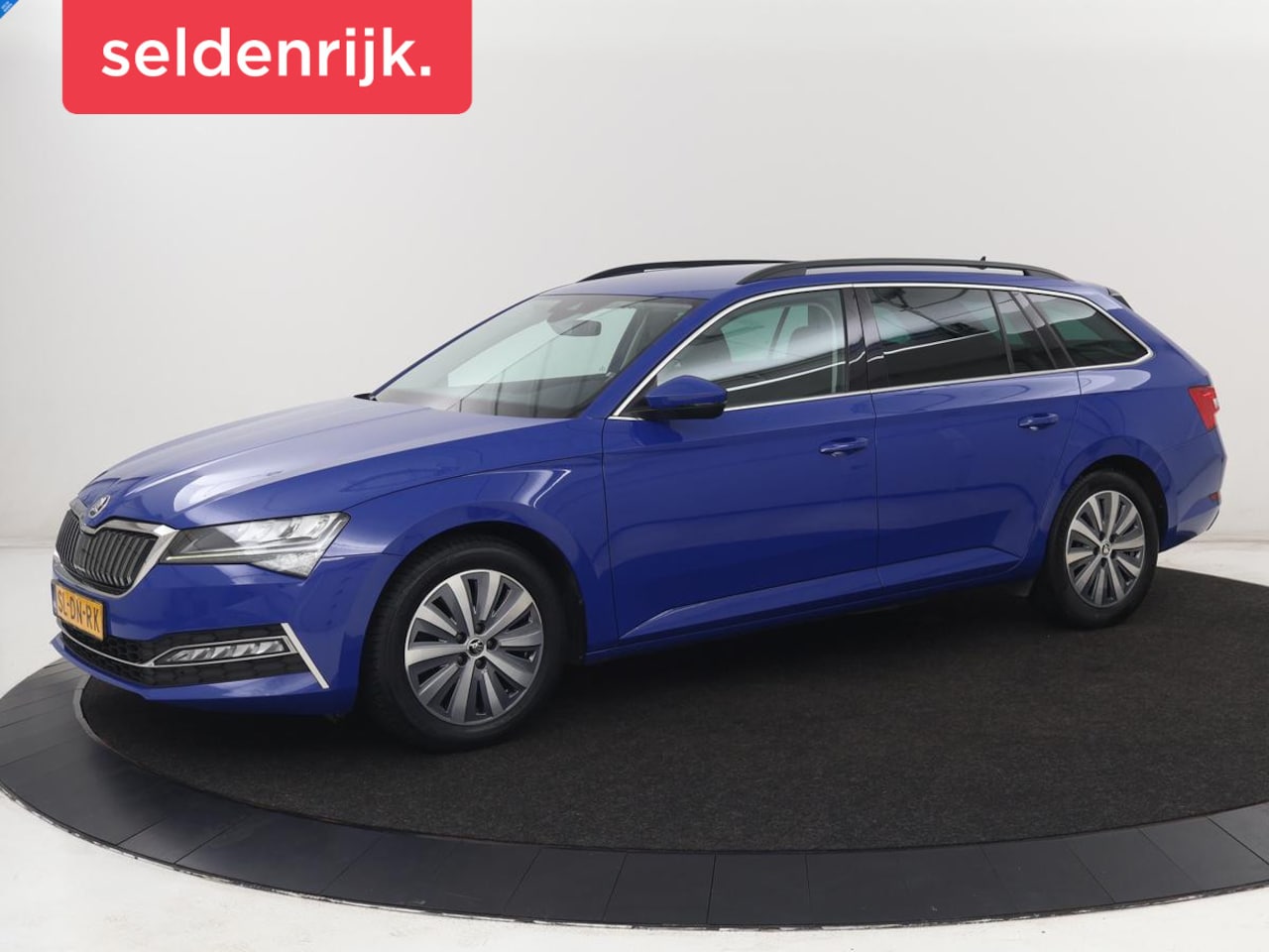 Skoda Superb - 1.4 TSI iV Business Edition | SOH 92,3% | Stoelverwarming | Virtual Cockpit | Adaptive cru - AutoWereld.nl