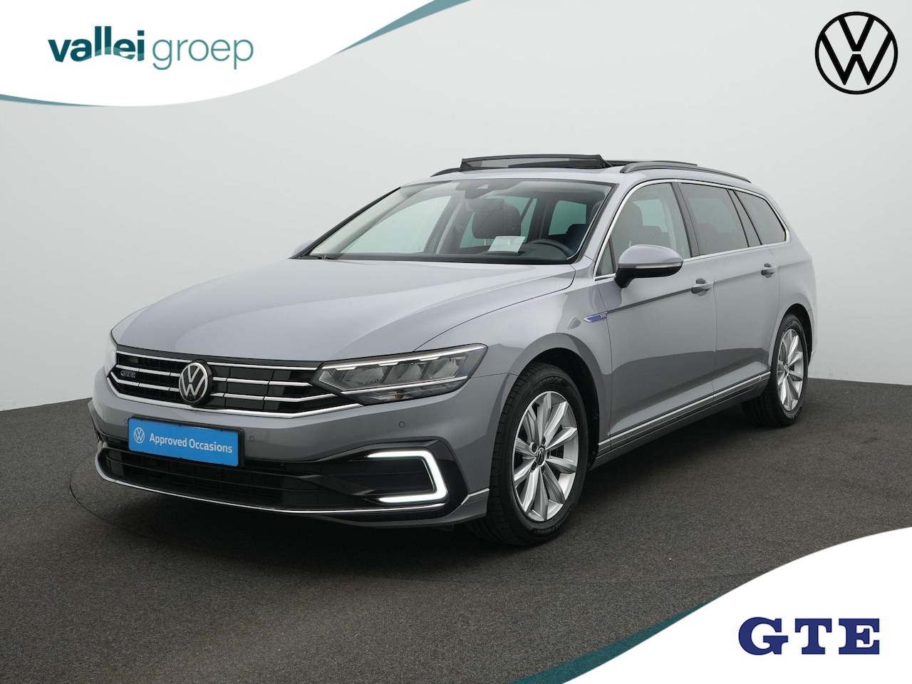 Volkswagen Passat Variant - 1.4 TSI 218 pk PHEV GTE | Panoramadak | Head-up display | 360 Camera | Adaptive Cruise | E - AutoWereld.nl