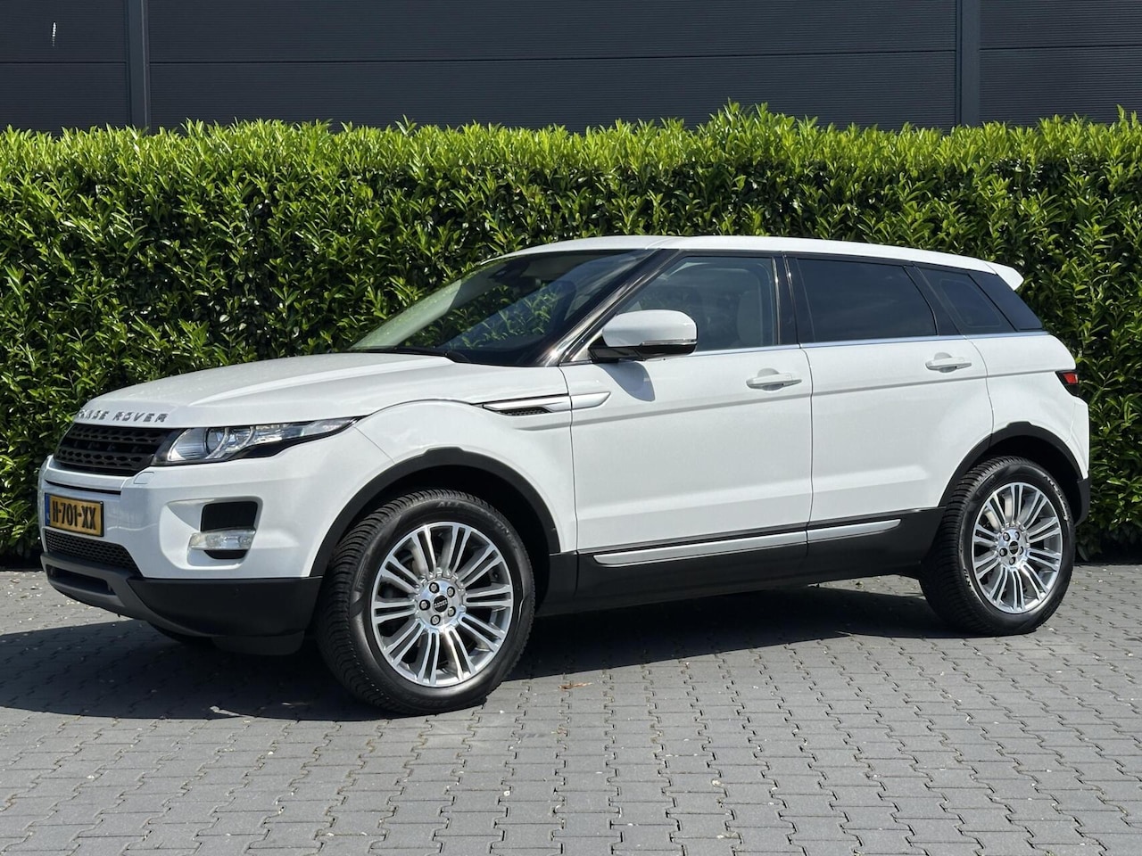 Land Rover Range Rover Evoque - 2.0 Si 4WD Prestige 2.0 Si 4WD Prestige, PANORAMADAK, MERIDIAN AUDIO, LEDER, NAVIGATIE, TREKHAAK, CRUISE, ECC- - AutoWereld.nl