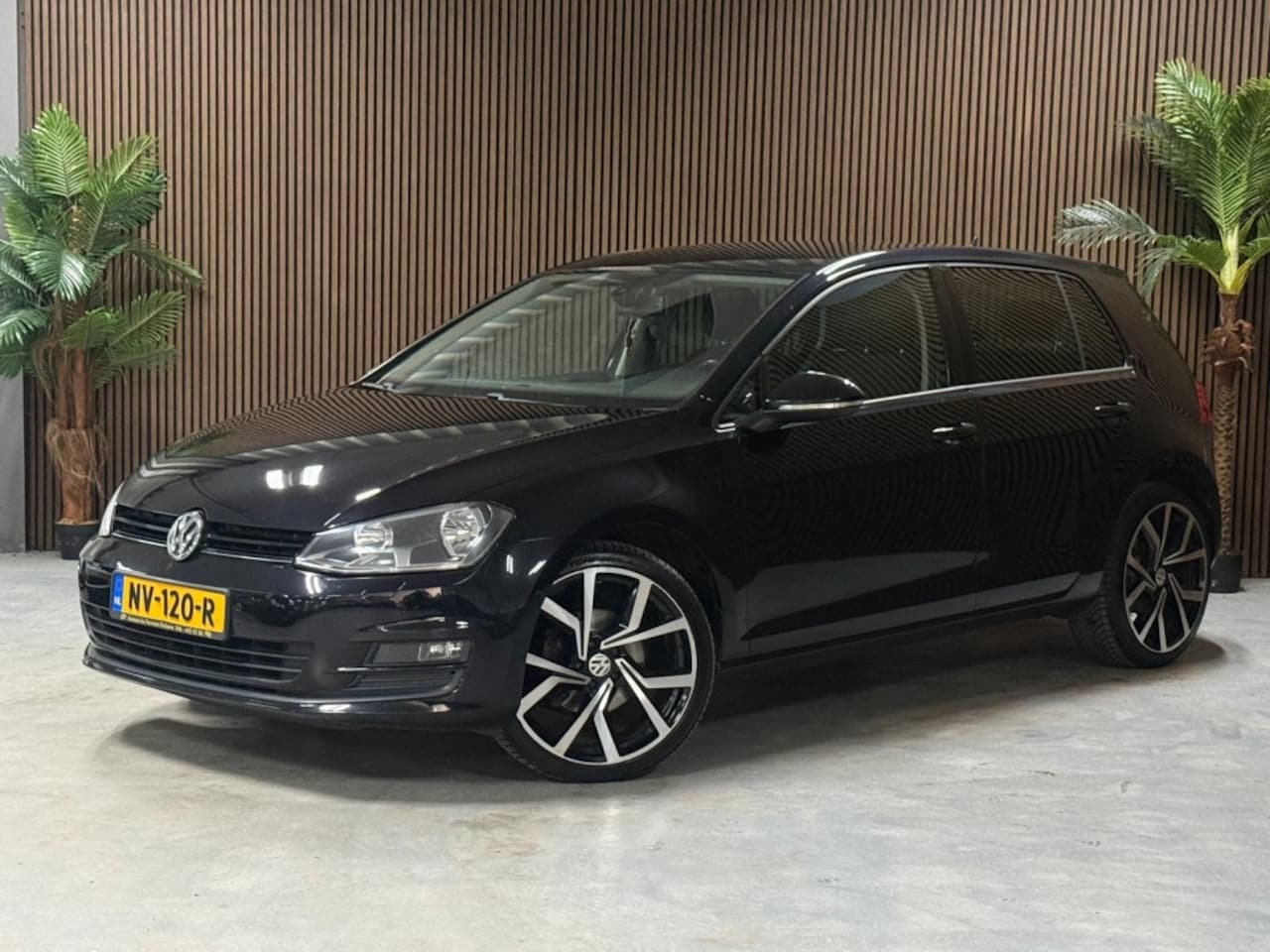 Volkswagen Golf - 1.2 TSI Trendline 1.2 TSI Trendline - AutoWereld.nl