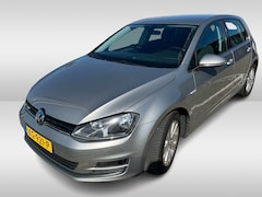 Volkswagen Golf - 1.0 TSI Comfortline / CarPlay / Parkeerhulp V+A / 16'' / DAB / Cruise Control