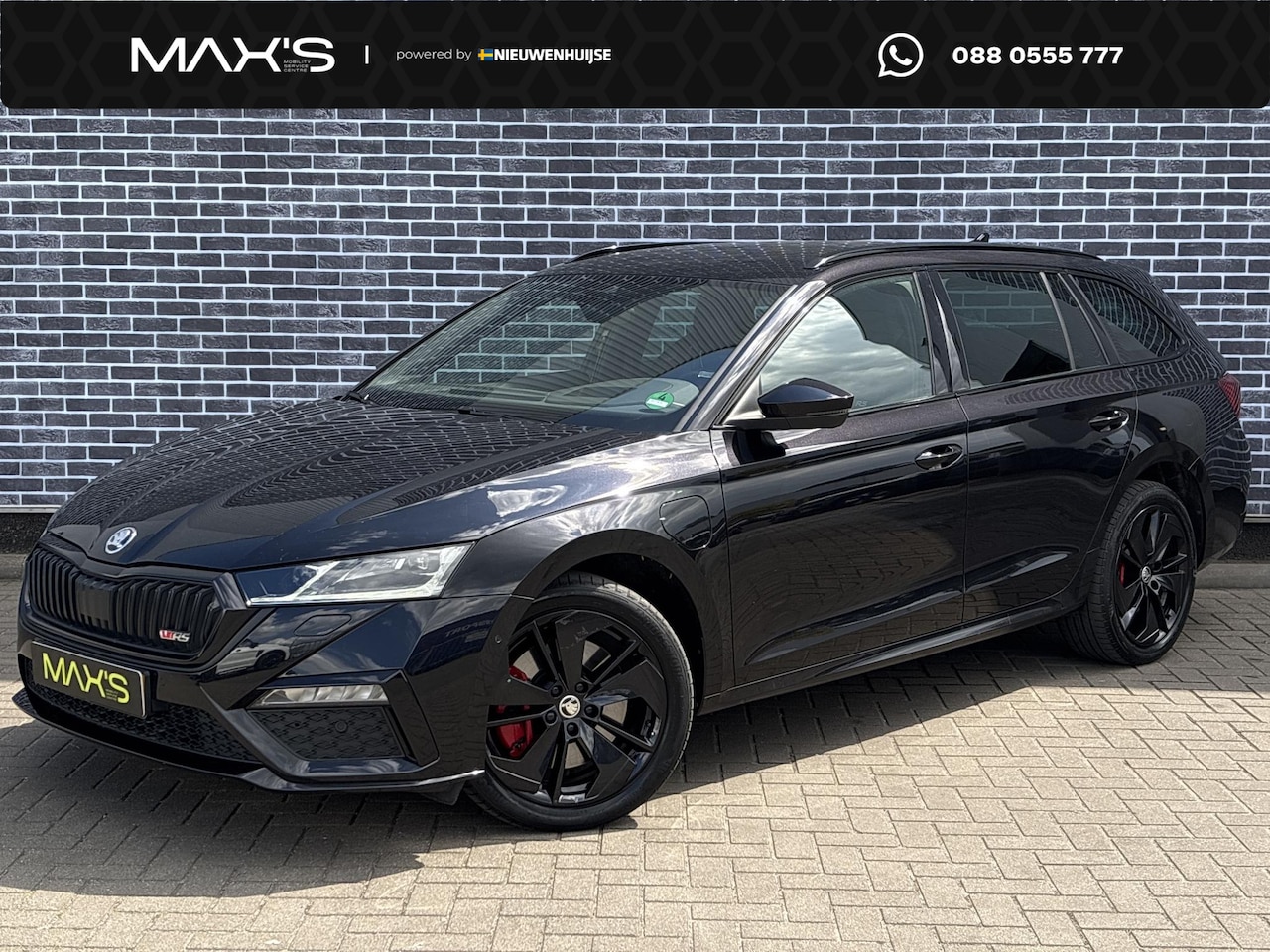 Skoda Octavia Combi - 1.4 TSI RS iV PHEV Business | Plug-in Hybrid | Achteruitrijcamera | Head-up Display | Stoe - AutoWereld.nl