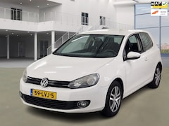 Volkswagen Golf - 1.2 TSI Tour