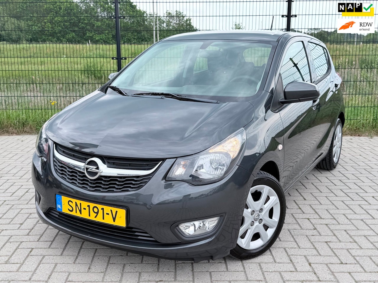 Opel Karl - 1.0 ecoFLEX Edition| Parkeer sensor achter| Cruise control| Radio| Bleutooth| Airco | - AutoWereld.nl