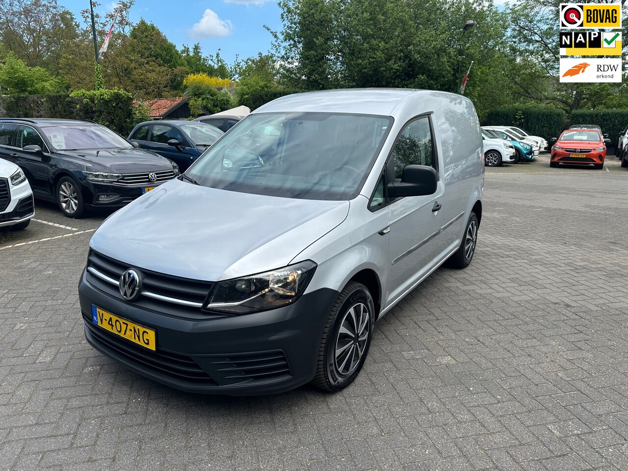 Volkswagen Caddy - 2.0 TDI L1H1 BMT Trendline 2.0 TDI L1H1 BMT Trendline , euro 6 , airco , navigatie - AutoWereld.nl