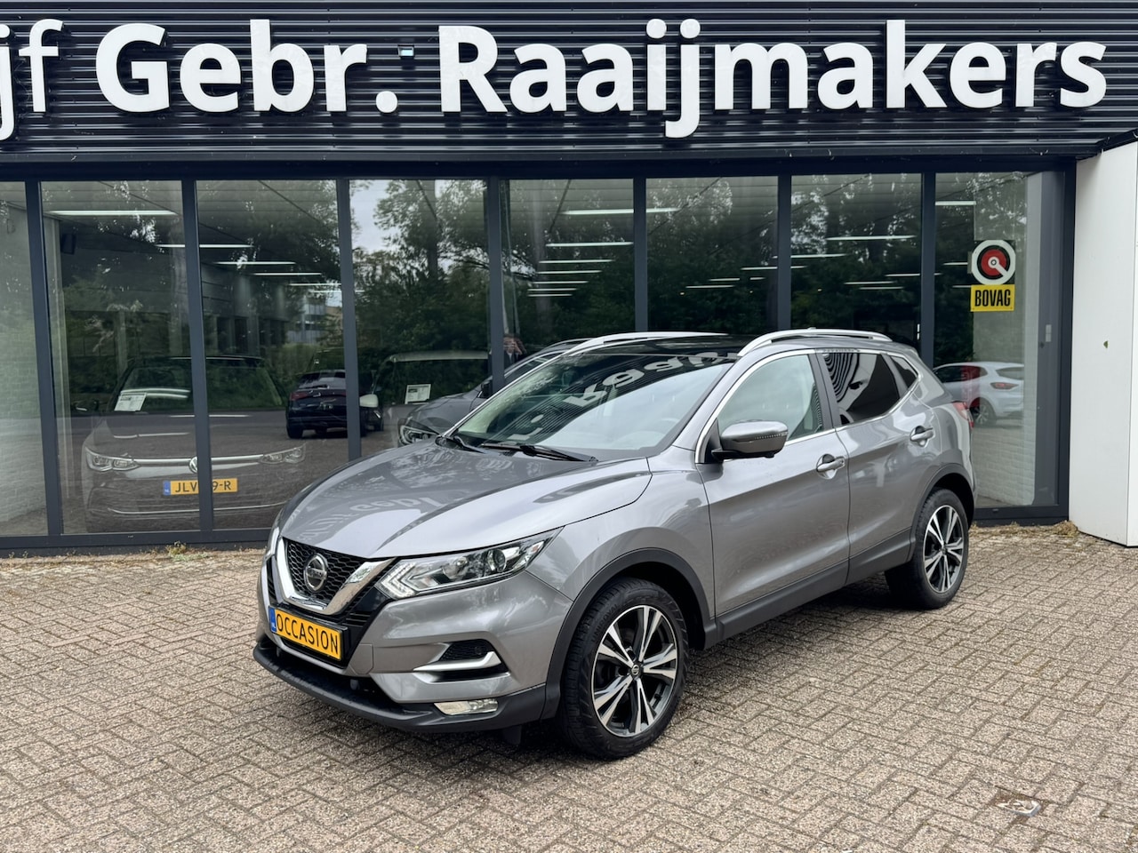 Nissan Qashqai - 1.5 dCi N-Connecta*Panoramadak*Navigatie* - AutoWereld.nl