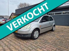 Ford Fiesta - 1.3 Style NIEUWE APK