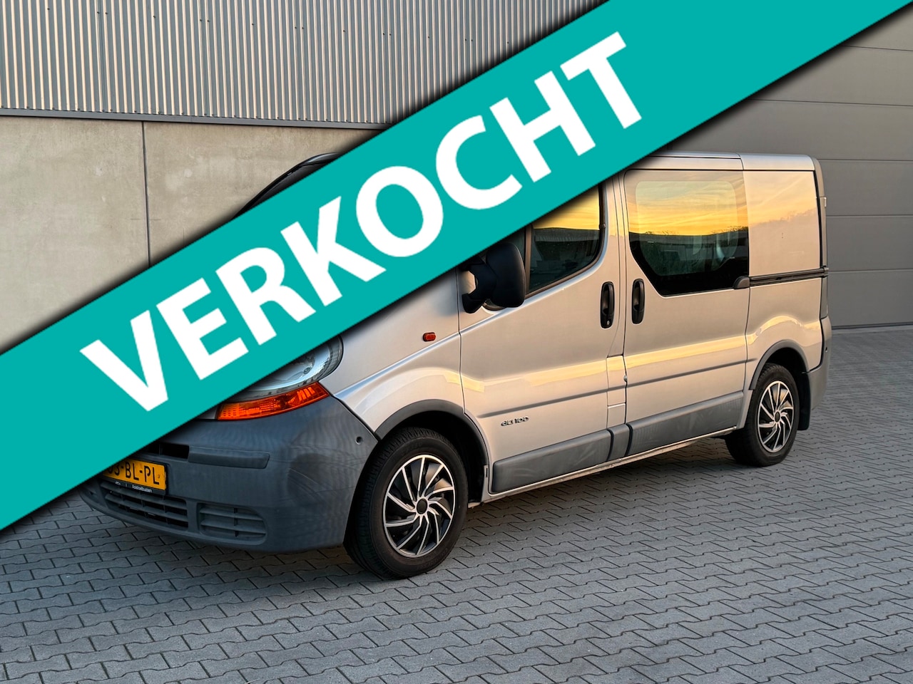 Renault Trafic - 1.9 dCi L1H1 APK 22-04-2027+INVALIDE ROLSTOEL VERVOER+AIRCO+CAMERA+2X ZIJ SCHUIFDEUREN - AutoWereld.nl