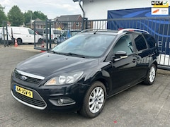 Ford Focus Wagon - 1.6 Titanium / NAVIGATIE / AIRCO / CRUISE CONTROL / SENSOREN