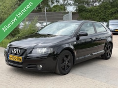 Audi A3 - 1.8 TFSI Attraction AIRCO PANO NAVI XENON LM.VELGEN