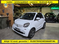 Smart Fortwo cabrio - Prime - leder - stoel en stuurverwarming - navi - camera