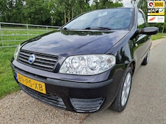 Fiat Punto - 1.2 Sound airco pas 52.700km