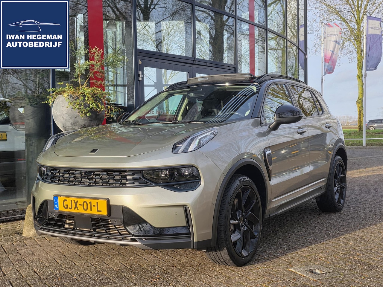 Lynk & Co 01 - 1.5 | SOH 94,93% | UNIEKE KLEUR! | Lederen bekleding | Panoramadak | Navigatie | Apple Car - AutoWereld.nl