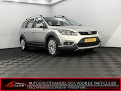 Ford Focus Wagon - 1.8 Titanium Flexi Fuel Clima, Navi, Parkeersensoren, Cruise control