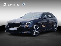 BMW 5-serie Touring - 550e xDrive | M Sportpakket Pro | Innovation Pack | Travel Packj | Comfort Pack