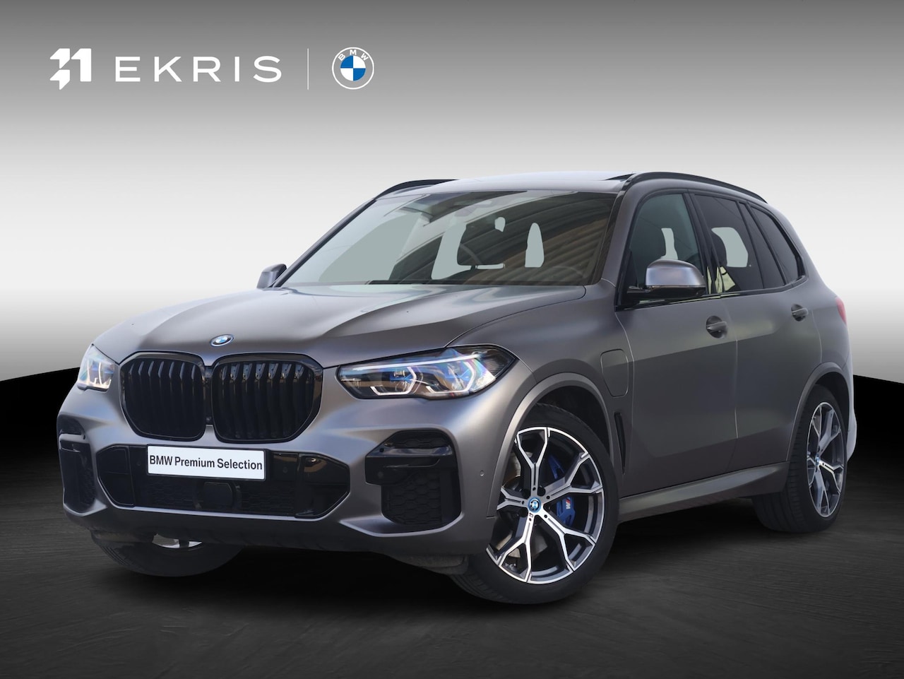 BMW X5 - xDrive45e High Executive M Sport pakket/ Panoramadak/ Elektrisch stoelen/ Laser verlichtin - AutoWereld.nl