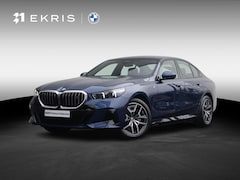 BMW i5 - eDrive40 M Sport Edition 84 kWh M Sportpakket/ Achteruitrijcamera/ Stoelventilatie/ Harman