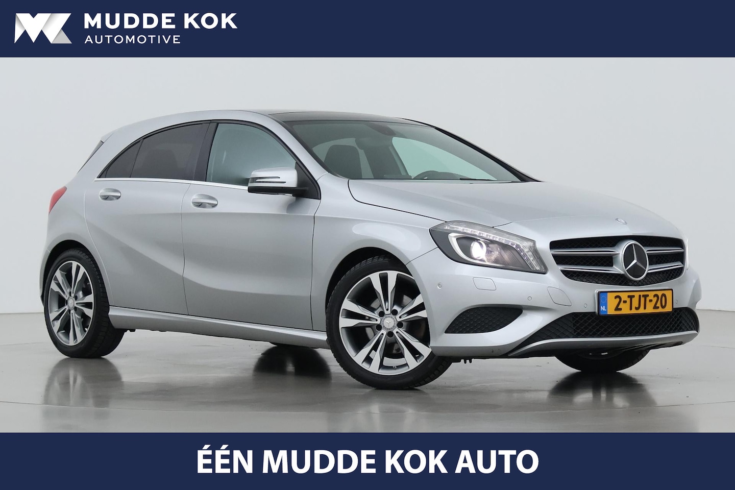 Mercedes-Benz A-klasse - 200 Ambition | Panoramadak | Getint Glas | Cruise Control - AutoWereld.nl
