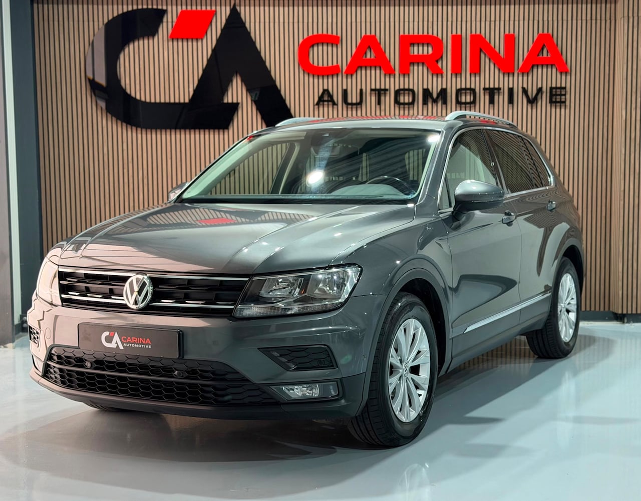 Volkswagen Tiguan - 1.5 TSI ACT Comfortline Business / DSG Automaat / Full Map Navigatie / Adaptive Cruise Con - AutoWereld.nl