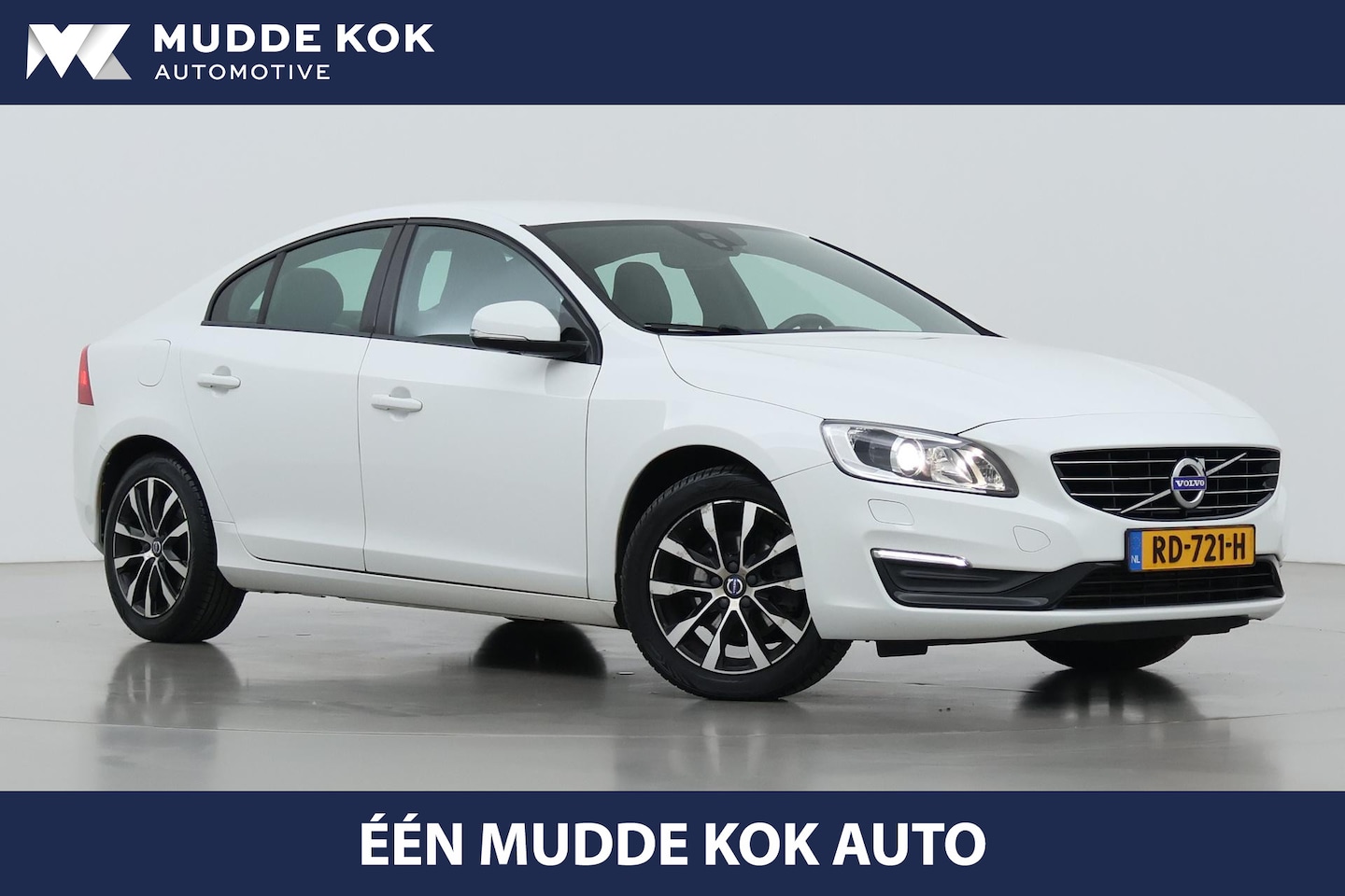 Volvo S60 - 2.0 T3 Polar+ Dynamic | Leder | Stoelverwarming | Trekhaak | Cruise Control - AutoWereld.nl