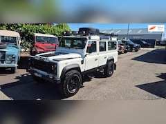 Land Rover Defender 110 - 300TDi automaat 110" Stationwag