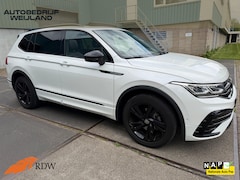 Volkswagen Tiguan Allspace - 1.5 TSI R-Line Business+ 7P. BLACK-STYLE NIEUWSTAAT I 2X R-line I Virtual I 19" I Keyless