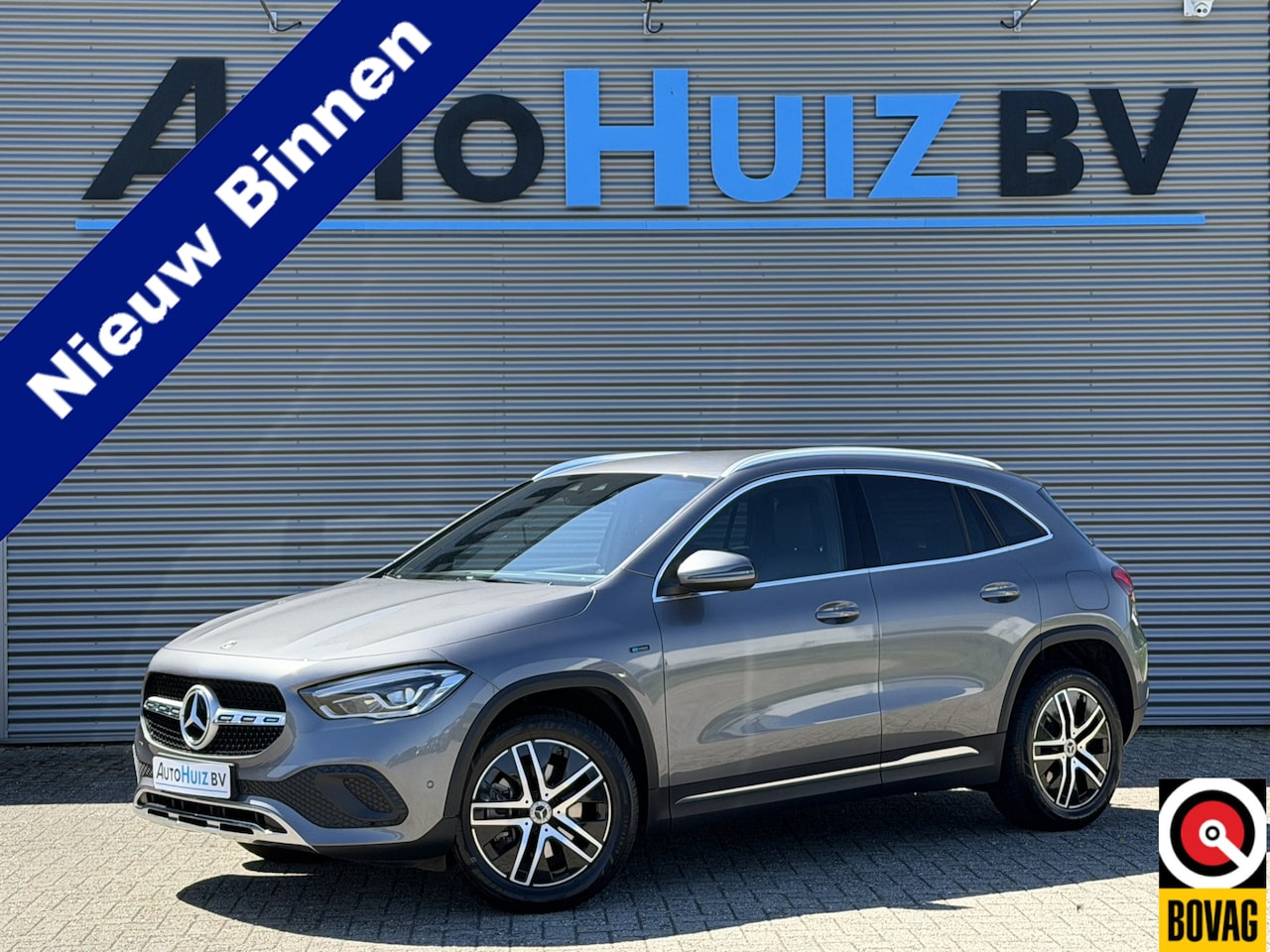 Mercedes-Benz GLA-Klasse - 250 e Progressive LED Wegklapbare trekhaak Stoelverwarming Achteruitrijcamera - AutoWereld.nl