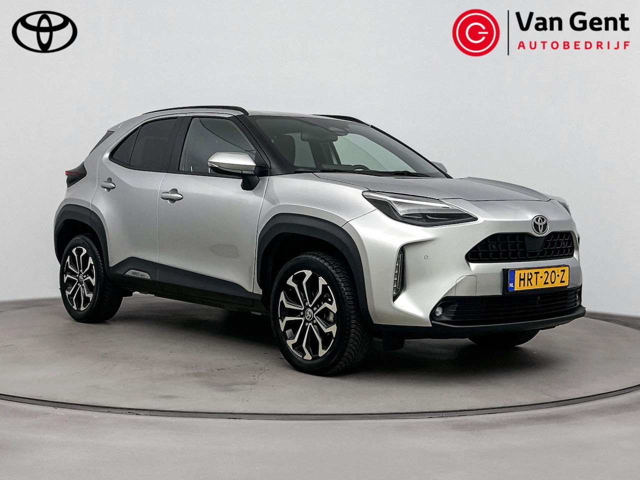 Toyota Yaris Cross - 1.5 Hybrid 115 First Edition | Dodehoek detectie | Stoel-/stuurverwarming | Adaptive Cruis - AutoWereld.nl
