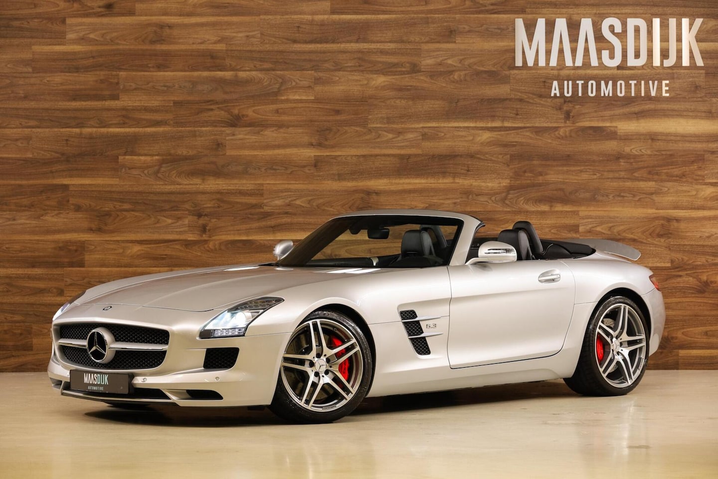 Mercedes-Benz SLS Roadster - 6.3 AMG|Leder|Camera|Alcantara|Softtop| - AutoWereld.nl