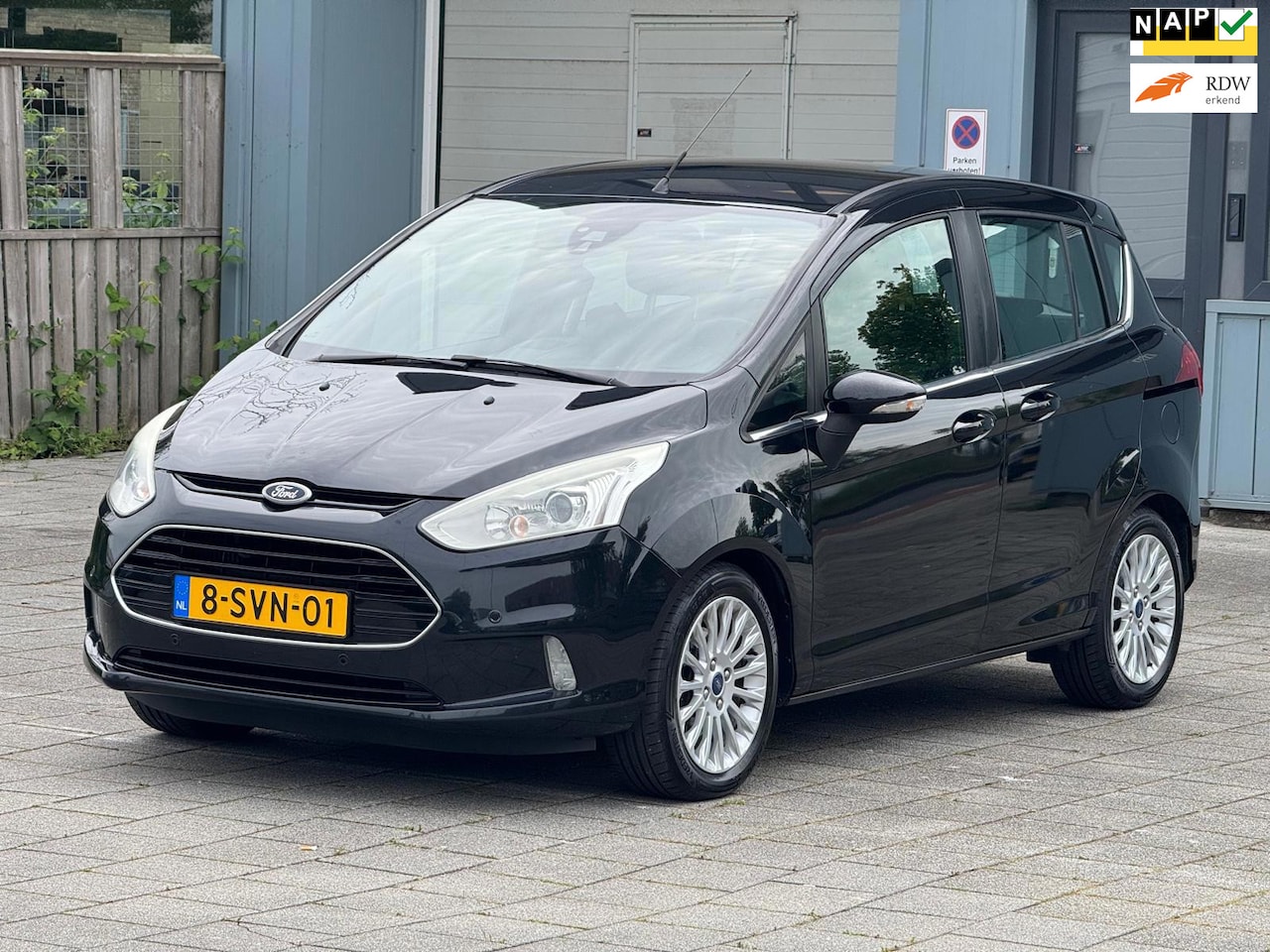 Ford B-Max - 1.0 EcoBoost Titanium.km nap.airco navigatie - AutoWereld.nl