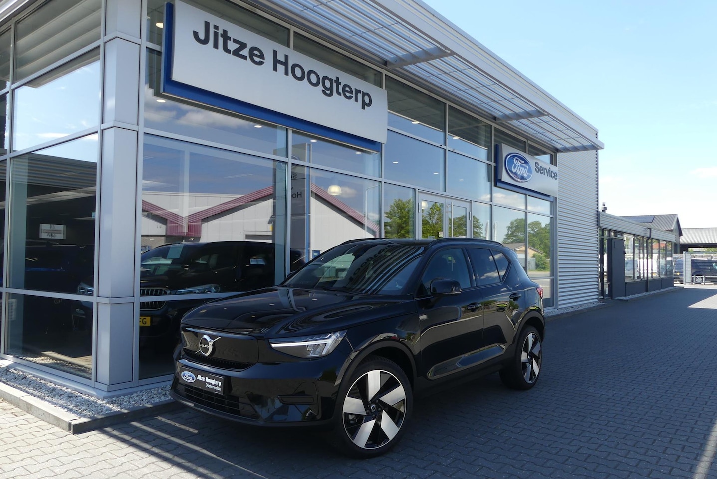 Volvo XC40 - Recharge Core 70 kWh 20 INCH, WINTER PACK, CRUISE, CLIMA, NAVI, CAMERA, PDC V&A, APPLE CAR - AutoWereld.nl