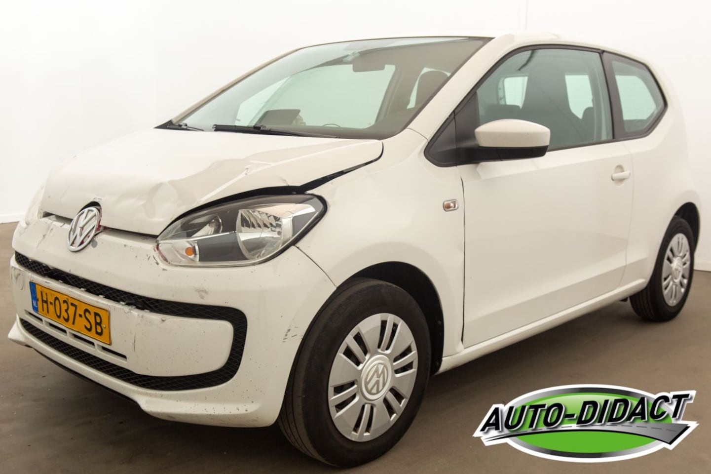 Volkswagen Up! - 1.0 BlueMotion Airco - AutoWereld.nl