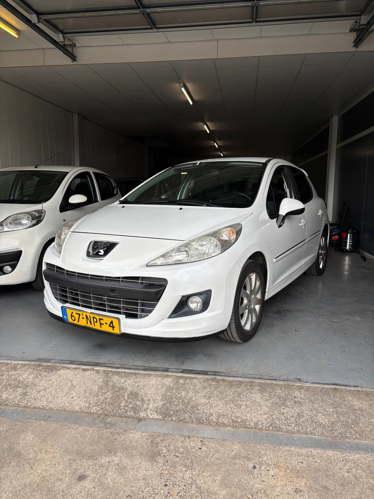 Peugeot 207 - 1.6 VTi Sportium 1.6 VTi Sportium - AutoWereld.nl