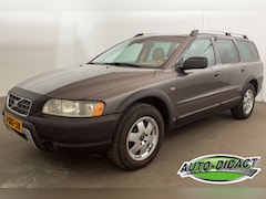 Volvo XC70 - Xc-70 2.4D Automaat AWD Cross Country Airco Leder