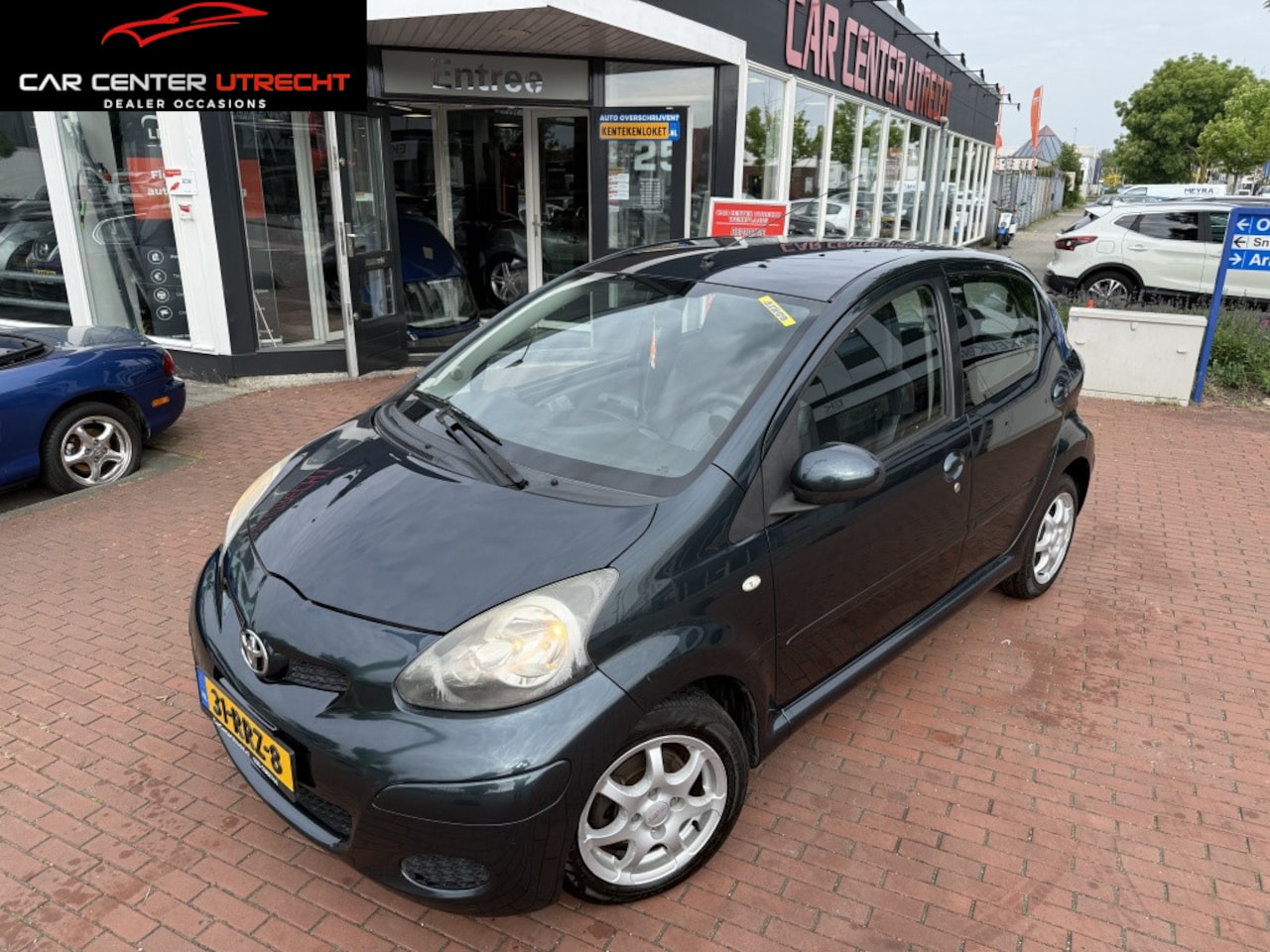 Toyota Aygo - 1.0-12V Aspiration Green Navigator airco!! 5drs!! - AutoWereld.nl
