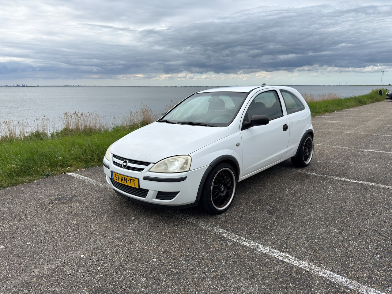 Opel Corsa - 1.4-16V Sport - AutoWereld.nl