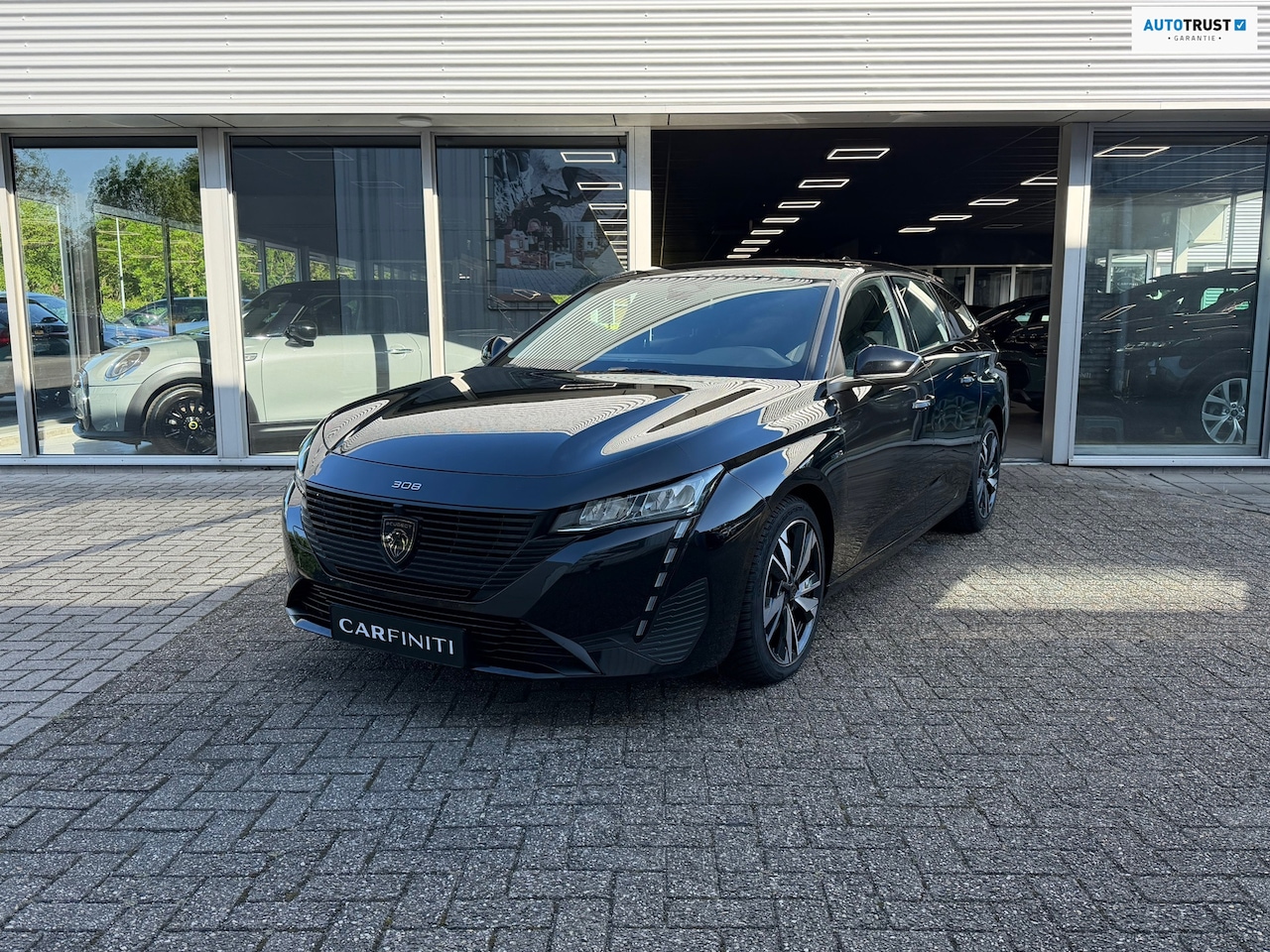 Peugeot 308 SW - 1.6 Plug-in Hybrid 180 Allure | Navigatie | Cruise| Clima | 17" Lichtmetaal. - AutoWereld.nl