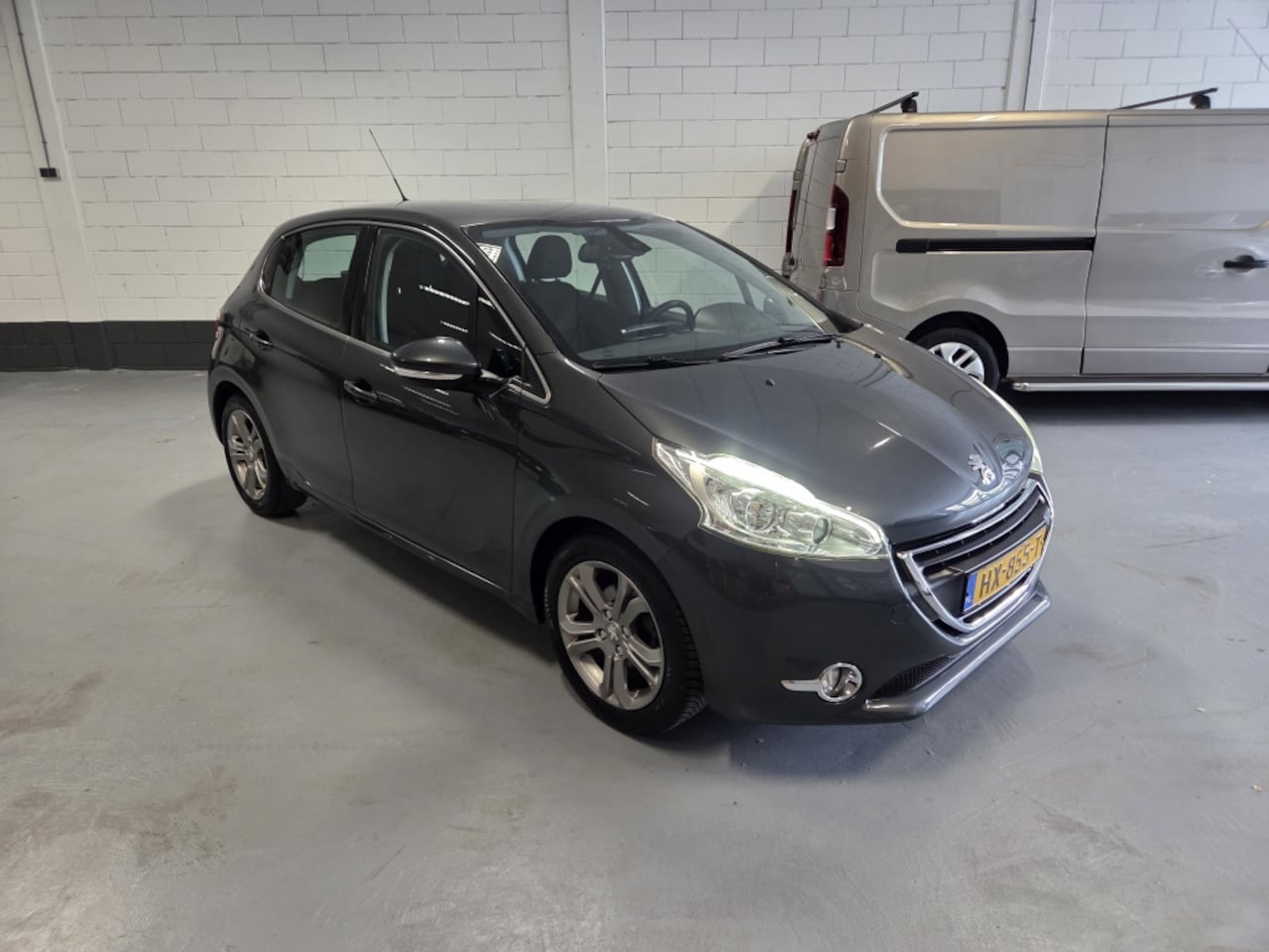 Peugeot 208 - 1.2 Vti Allure 1.2 VTi Allure - AutoWereld.nl