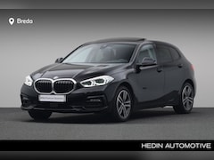 BMW 1-serie - 118i High Executive | Sport Line | Sportstoelen | Schuif-/ Panoramadak | HiFi | PDC voor/