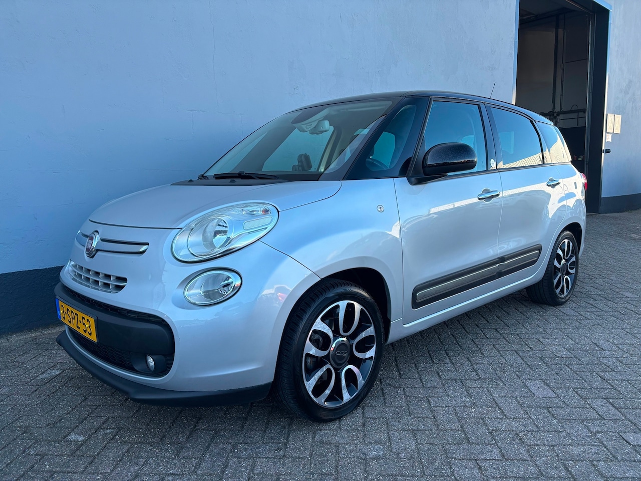Fiat 500 L Living - 0.9 TwinAir Lounge 7P - Trekhaak - Cruise Control - AutoWereld.nl