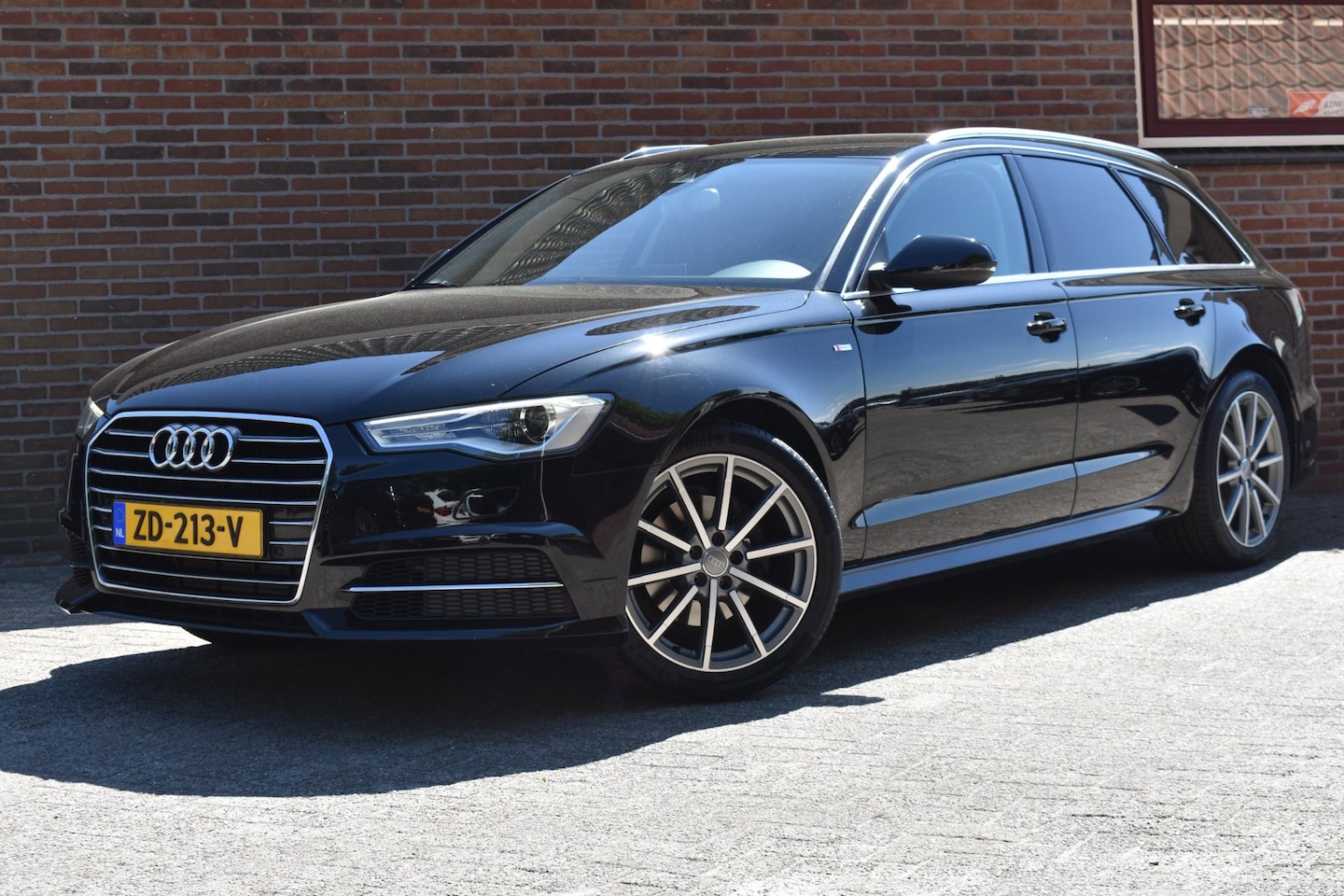 Audi A6 Avant - 1.8 TFSI ultra Premium Edition '15 Xenon Leder Clima Navi Cruise Inruil mogelijk - AutoWereld.nl