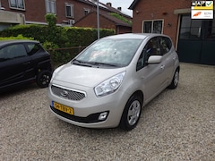 Kia Venga - 1.4 CVVT Seven Airco, Navigatie, Achteruitrijcamera, Trekhaak
