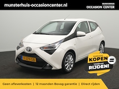 Toyota Aygo - 1.0 VVT-i X-Play - RIJKLAARPRIJS - All Seasonbanden - Achteruitrijcamera - Apple Carplay