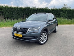 Skoda Kodiaq - 1.5 TSI SPORT 7P PANO NAVI ECC CARPLAY