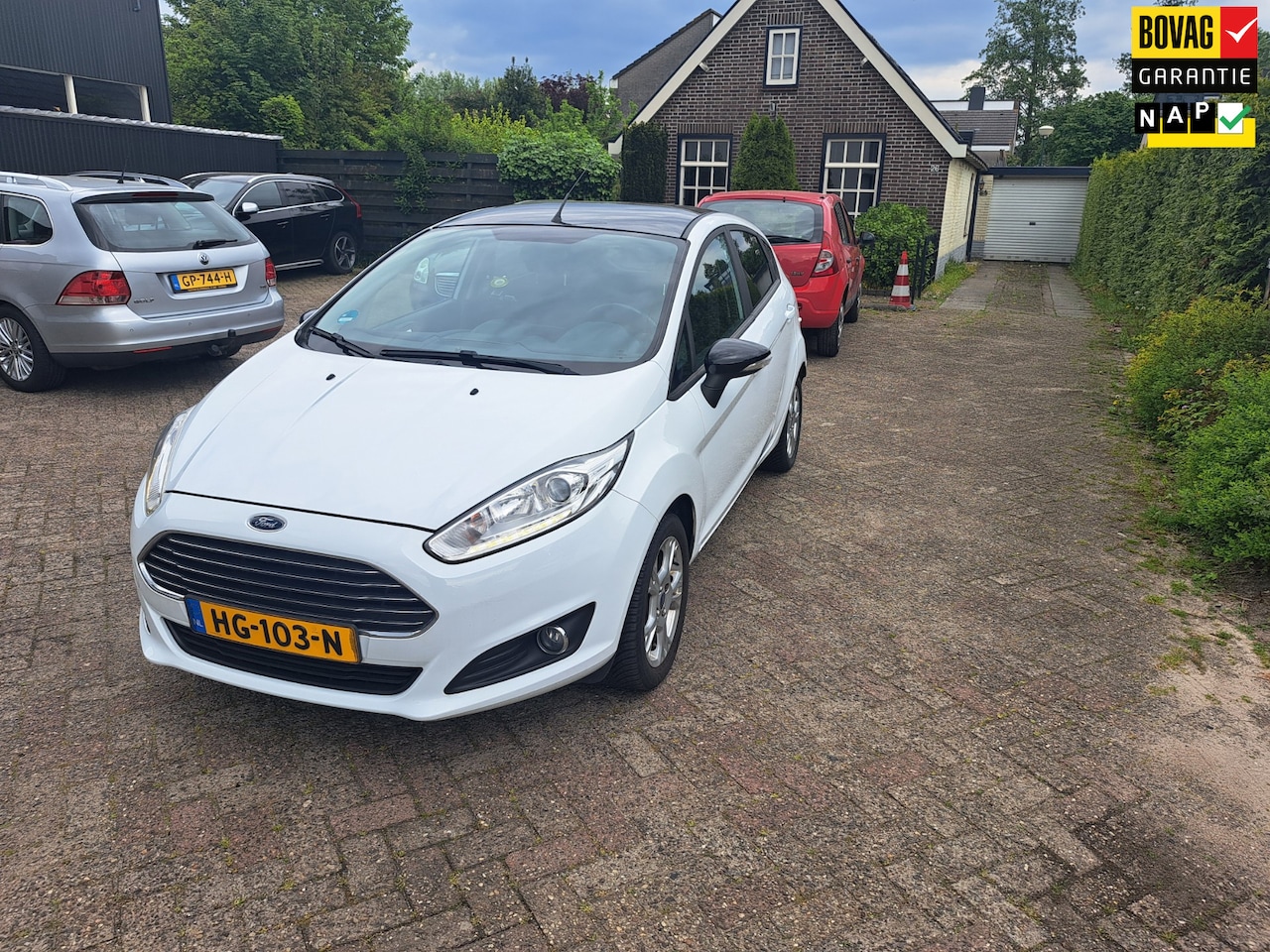 Ford Fiesta - 1.0 White Edition ***DISTRIBUTIE IS VERVANGEN 10-102026 *** - AutoWereld.nl